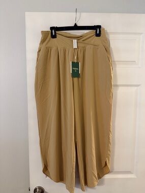 HALARA Tan High-Waist Wide Leg Pull-On Pants size L brand new inseam 24”